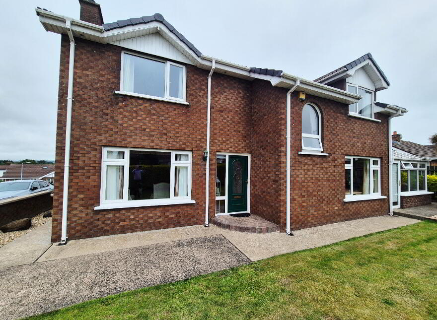 1 Mount Court, Coleraine, BT52 1SY photo