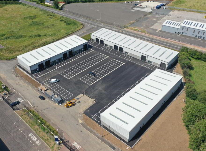 Units 1-5 Craigarogan Bus. Pk, 660 Antrim Road, Mallusk, Newtownabbey, BT36 4RG