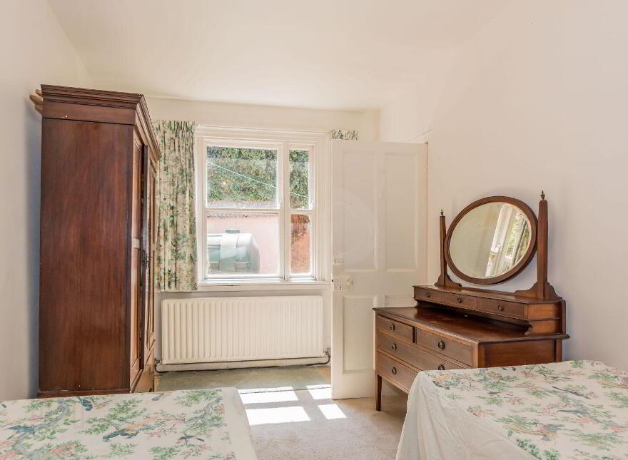 Summer Hill, Bantry, P75TX62
