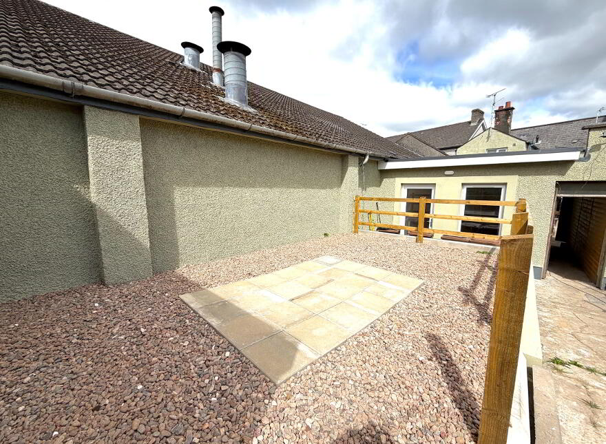40a Main Street, Castledawson, BT45 8AB
