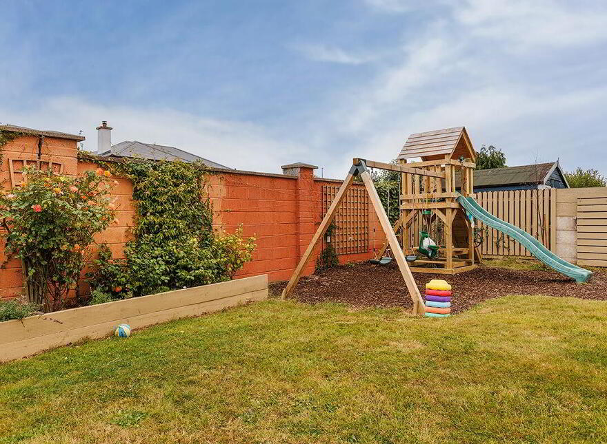 80 An Grianán, Ballinroad, Dungarvan, X35RK75