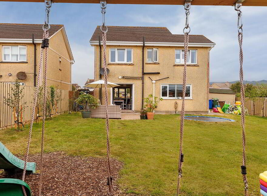80 An Grianán, Ballinroad, Dungarvan, X35RK75