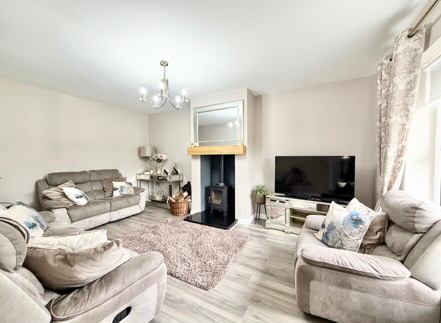5 Carrick Hill, Carrickmore, Omagh, BT79 9DD