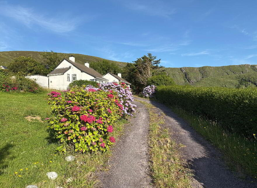 Mary's Cottage, Loher, Derrynane, Derrynane, V23FH67