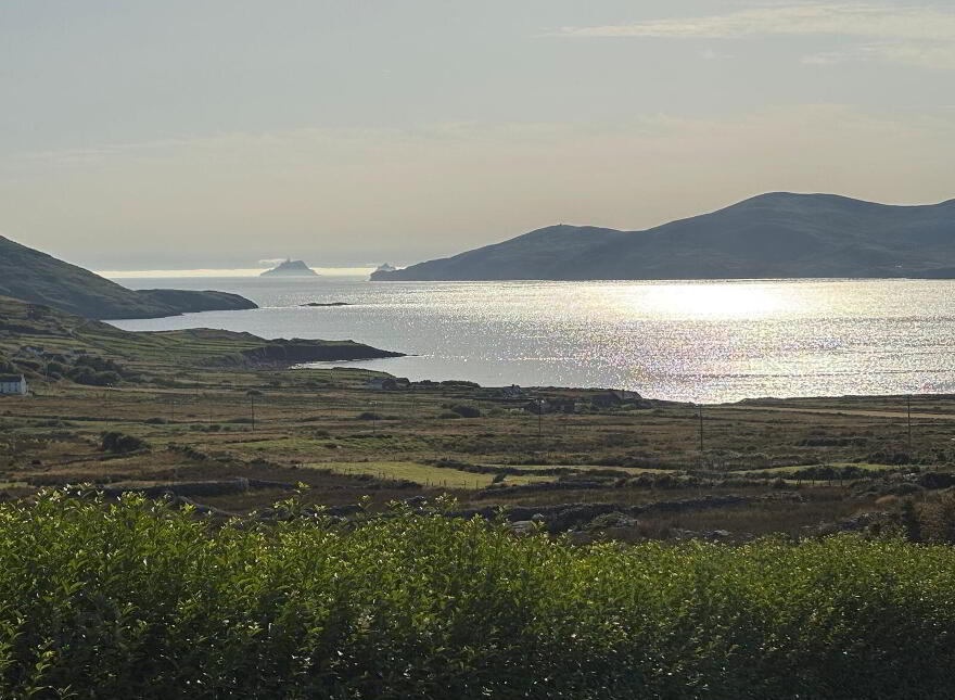 Mary's Cottage, Loher, Derrynane, Derrynane, V23FH67