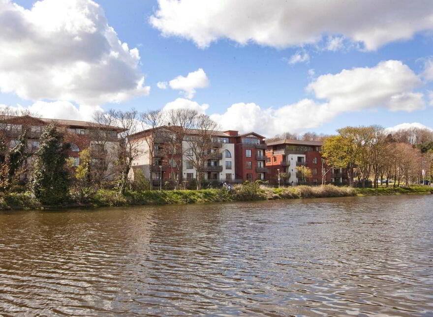 14 Stranmillis Wharf, 2 Lockview Road, Belfast, BT9 5GN