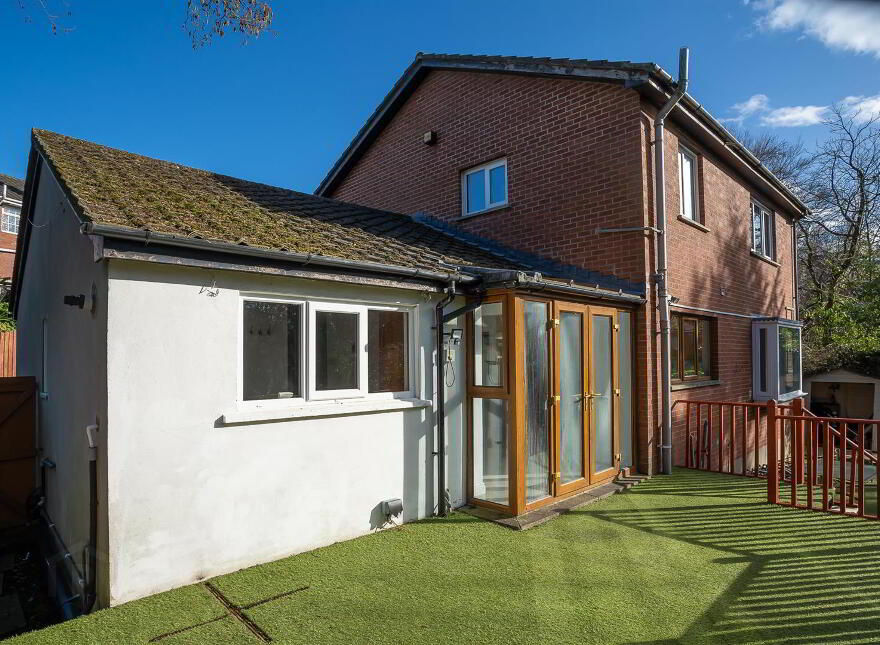6C Old Quay Court, Cultra, Holywood, BT18 0HT