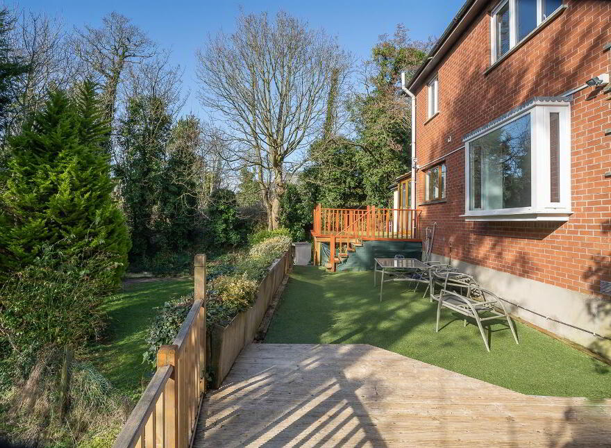 6C Old Quay Court, Cultra, Holywood, BT18 0HT