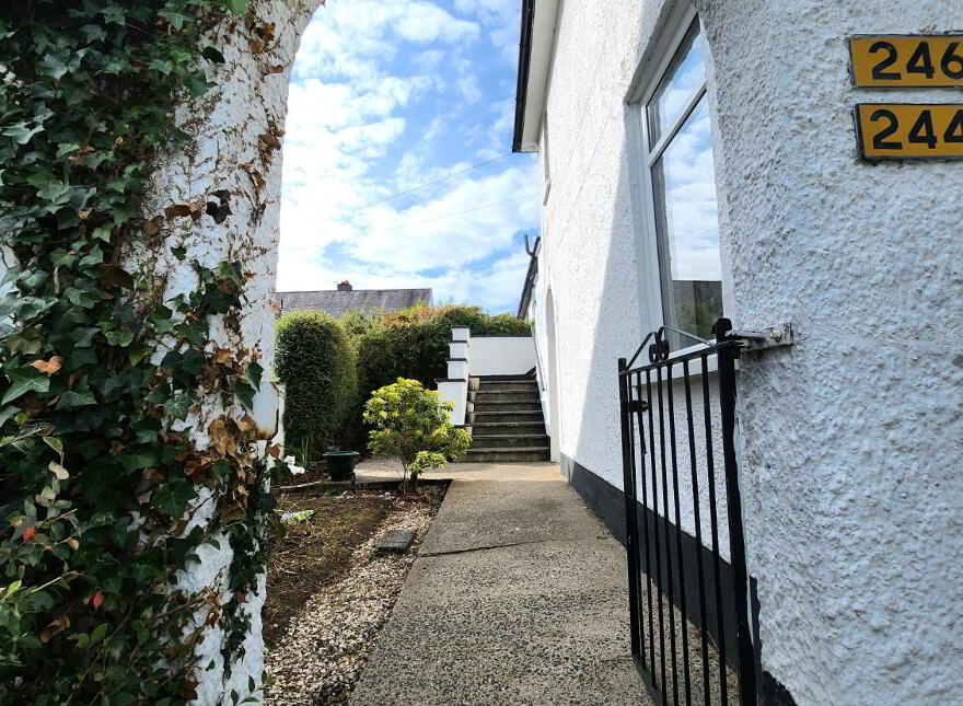 246 Merville Garden Village, Newtownabbey, BT37 9TT
