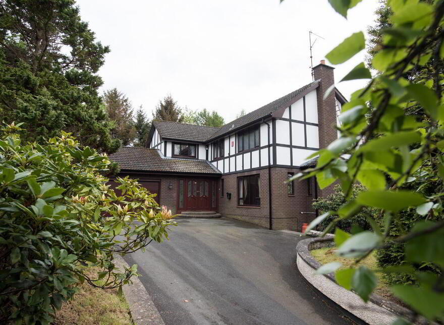 16 Newforge Grange, Belfast, BT9 5QB