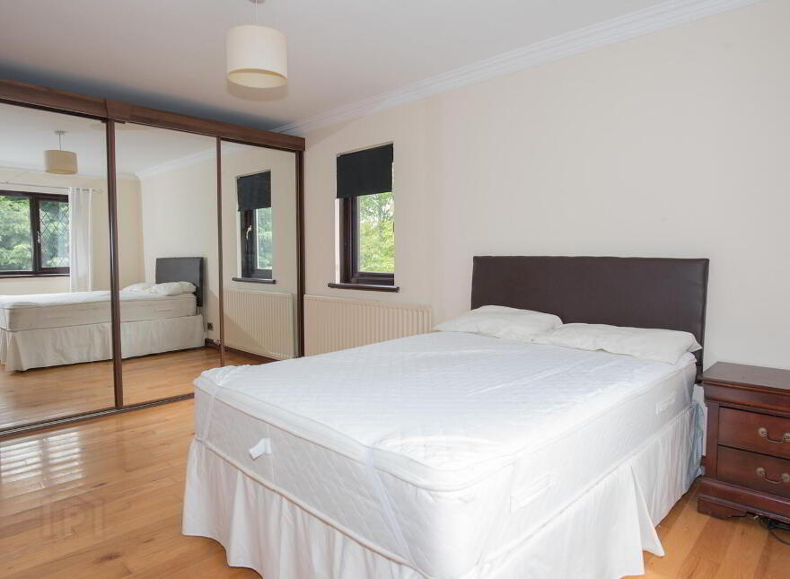 16 Newforge Grange, Belfast, BT9 5QB