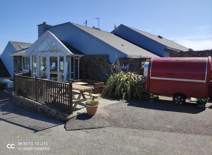 Apt 9, Barleycove Beach Apatrments, Goleen, P81X579