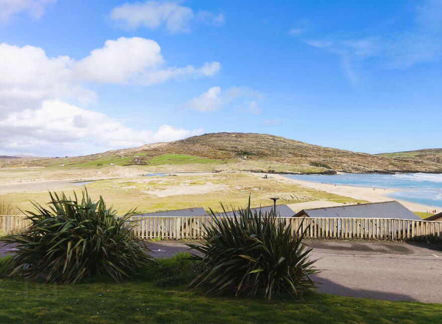 Apt 9, Barleycove Beach Apatrments, Goleen, P81X579