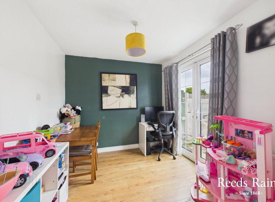 19 Barn Road, Carrickfergus, BT38 7EU