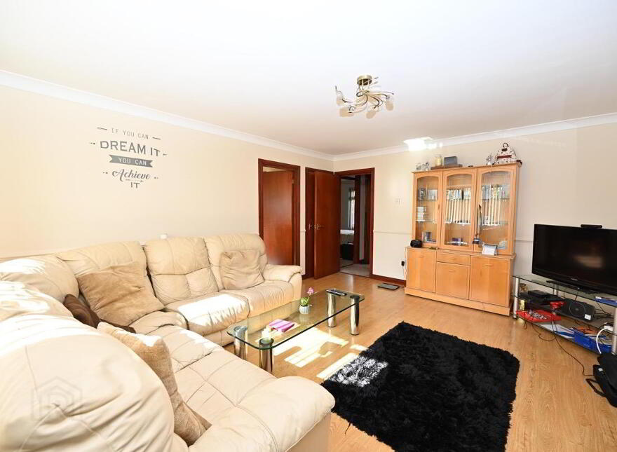 12 Waverley Court, Lisburn, BT28 1TF