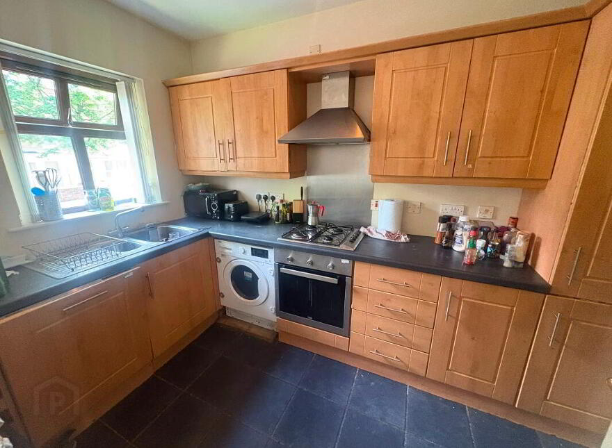 29 The Cloisters, Belfast, BT7 1GD