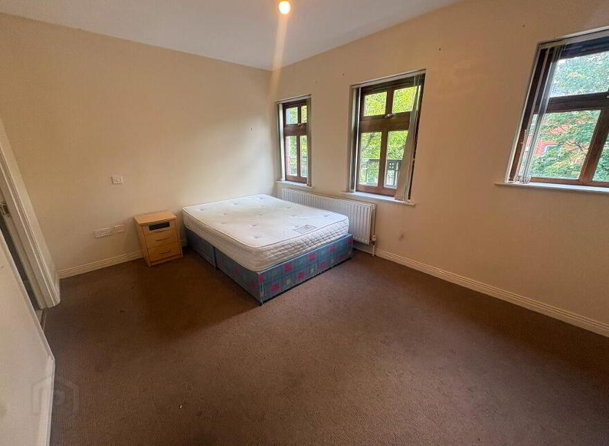 29 The Cloisters, Belfast, BT7 1GD