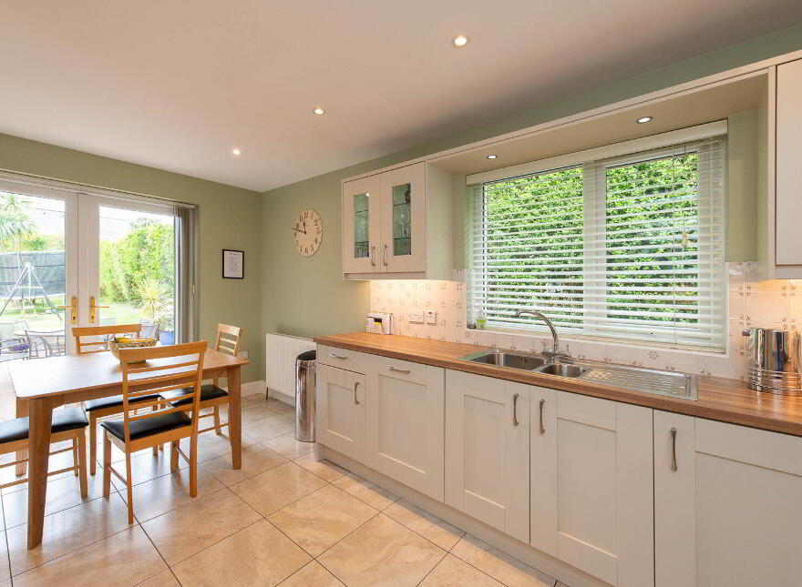 125 Station Road, Greenisland, Carrickfergus, BT38 8UN