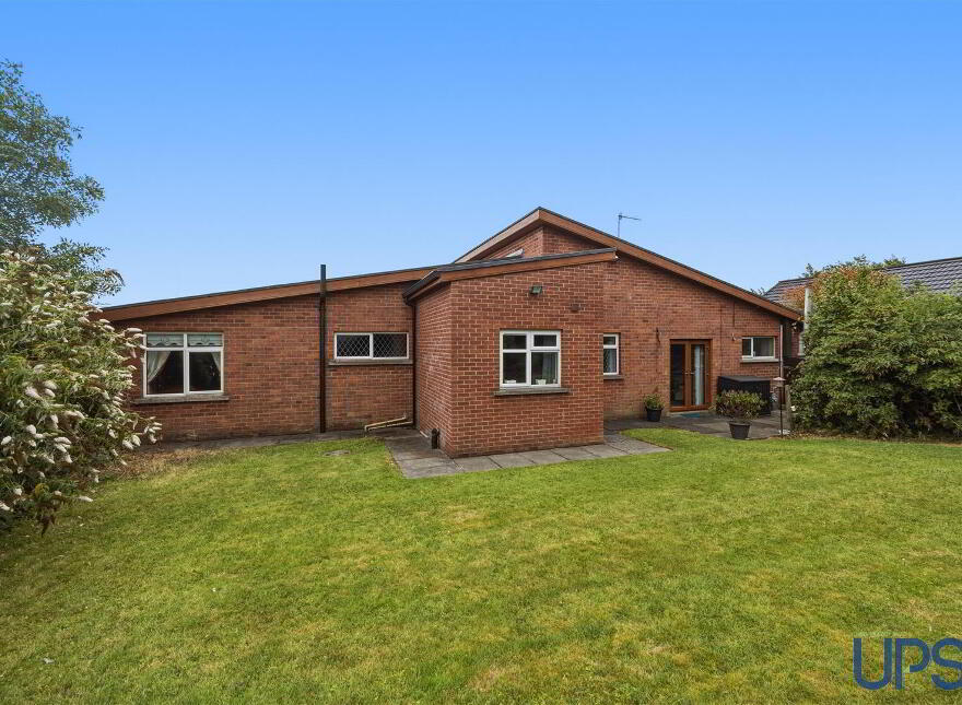 46 Glengoland Gardens, Stewartstown Road, Dunmurry, Belfast, BT17 0JE