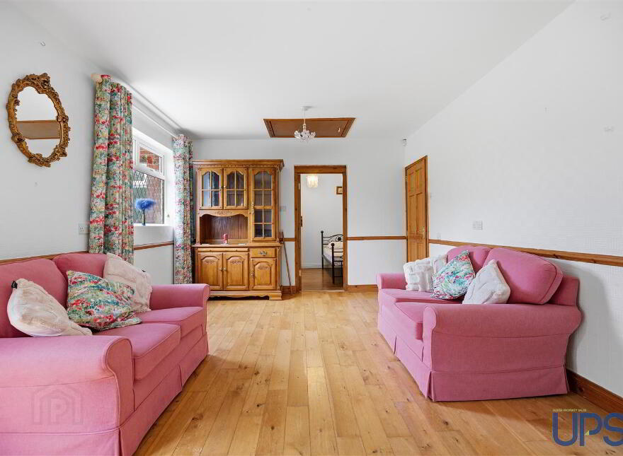46 Glengoland Gardens, Stewartstown Road, Dunmurry, Belfast, BT17 0JE