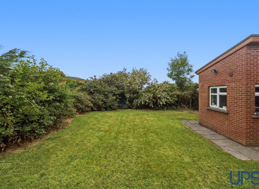 46 Glengoland Gardens, Stewartstown Road, Dunmurry, Belfast, BT17 0JE