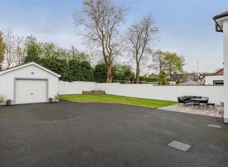 168 Cushendall Road, Ballymena, BT43 6UE