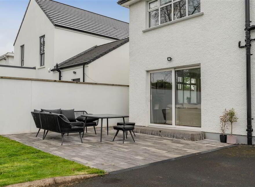 168 Cushendall Road, Ballymena, BT43 6UE