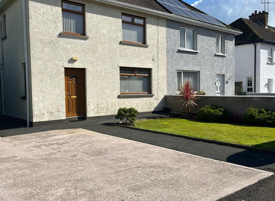 18 Drumreany Gardens, Castlecaulfield, BT70 3PA