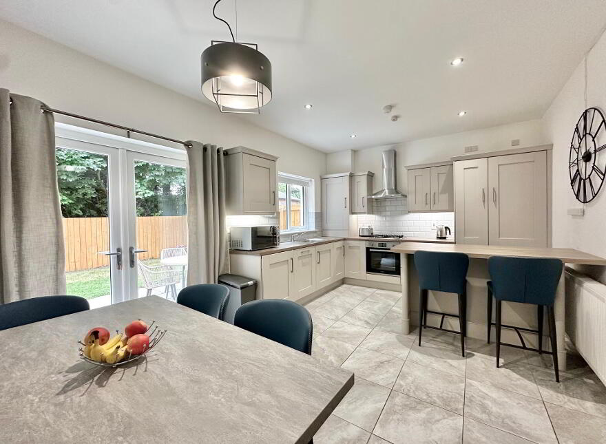 52 Eaton Park, Dunmurry, Belfast, BT17 9FX
