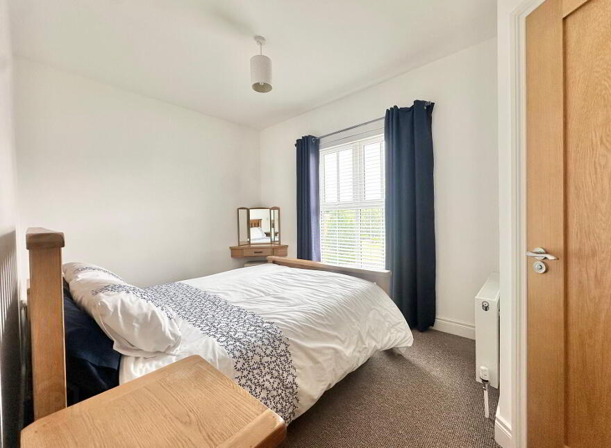 52 Eaton Park, Dunmurry, Belfast, BT17 9FX