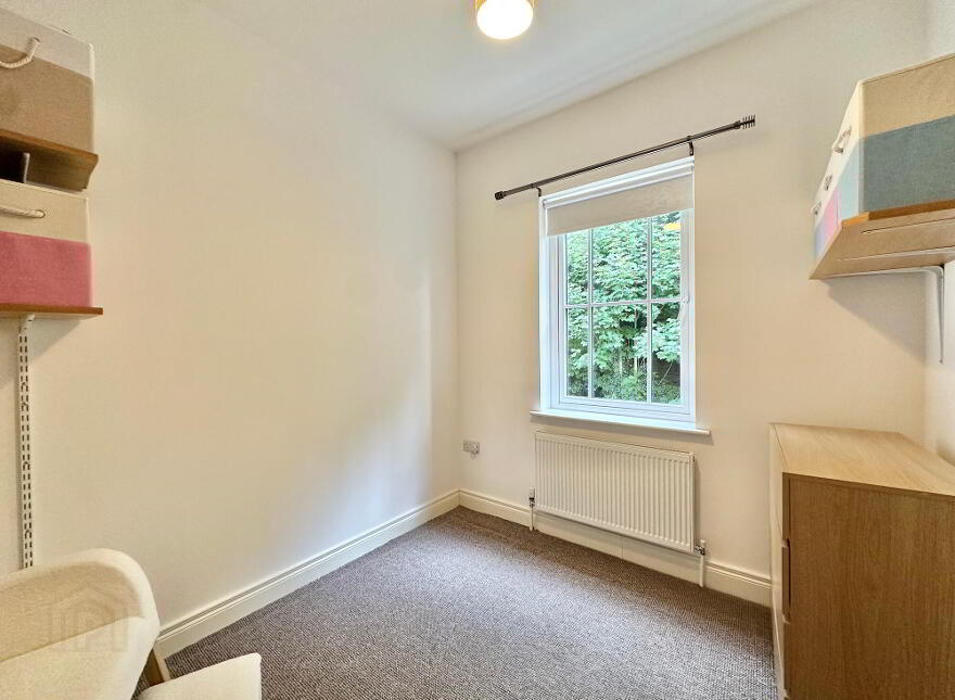 52 Eaton Park, Dunmurry, Belfast, BT17 9FX