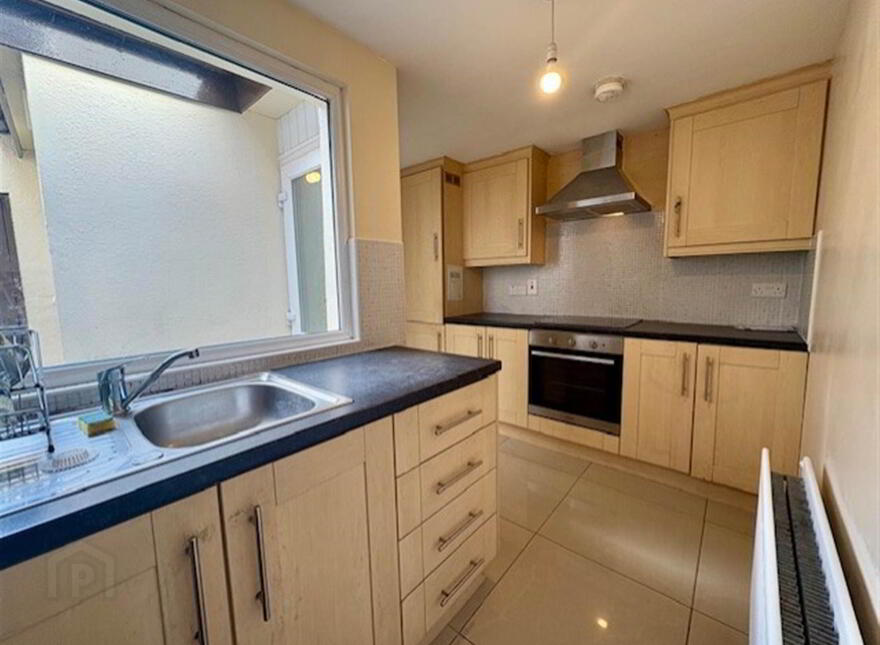 42 Carrington Street, Ravenhill, Belfast, BT6 8GF