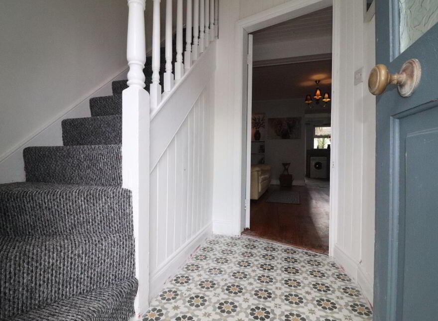 2 Courthouse Lane, Killaloe, V94HV0T
