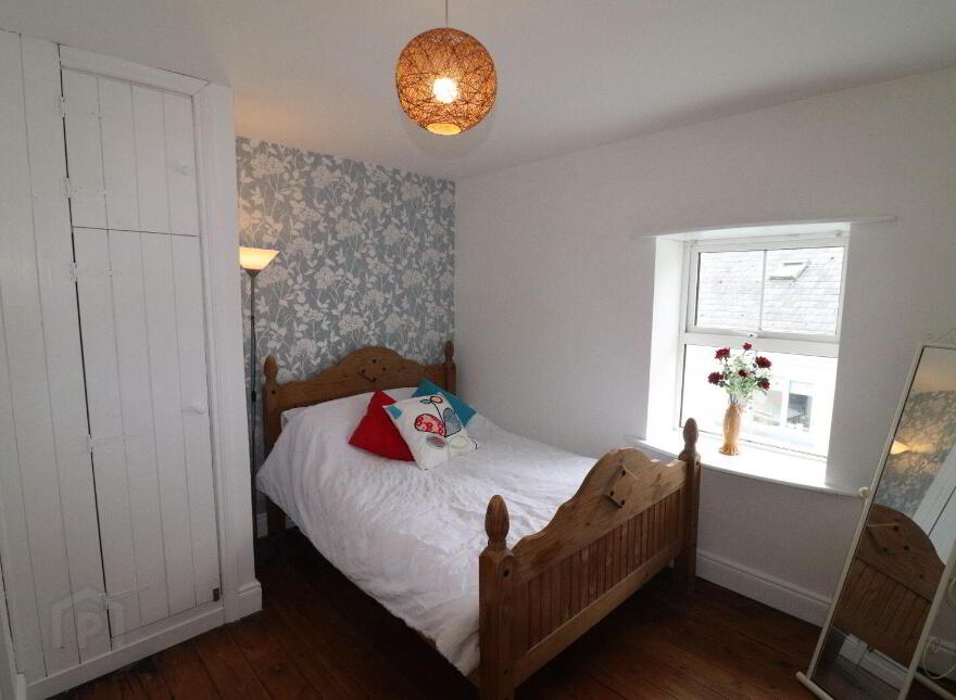 2 Courthouse Lane, Killaloe, V94HV0T