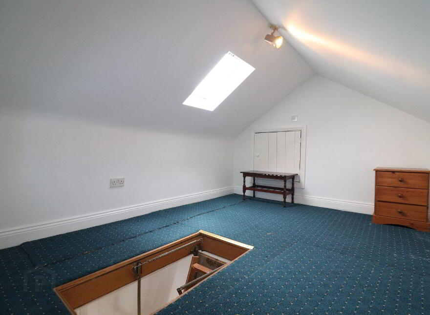 2 Courthouse Lane, Killaloe, V94HV0T