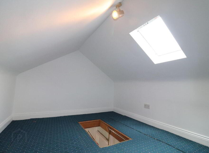 2 Courthouse Lane, Killaloe, V94HV0T