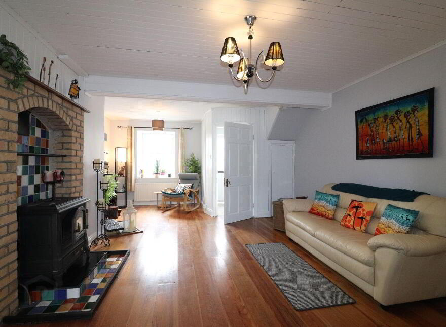 2 Courthouse Lane, Killaloe, V94HV0T