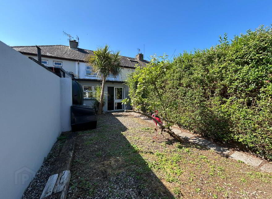 2 Courthouse Lane, Killaloe, V94HV0T