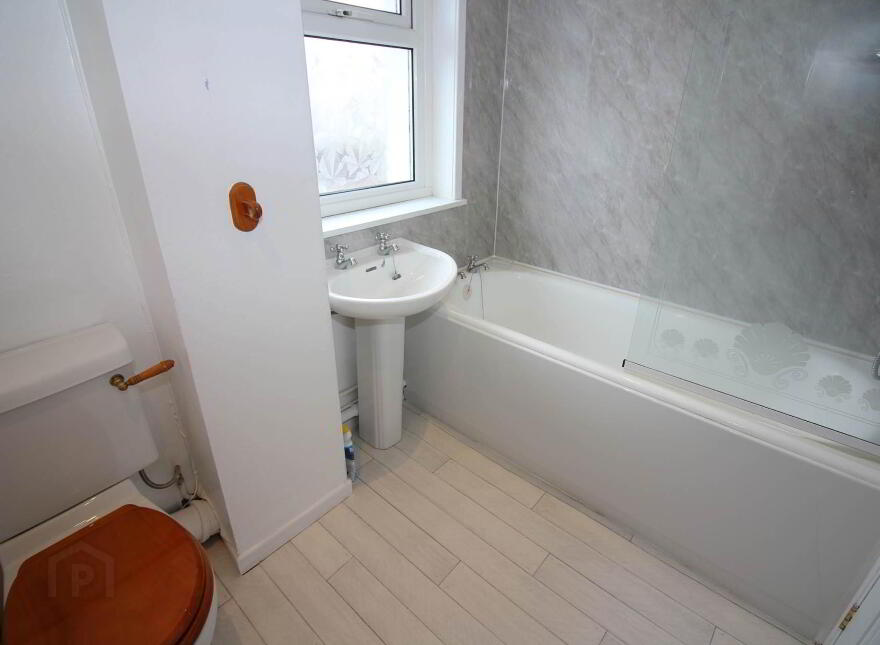 162 Bloomfield Road South, Bangor, BT19 7PN