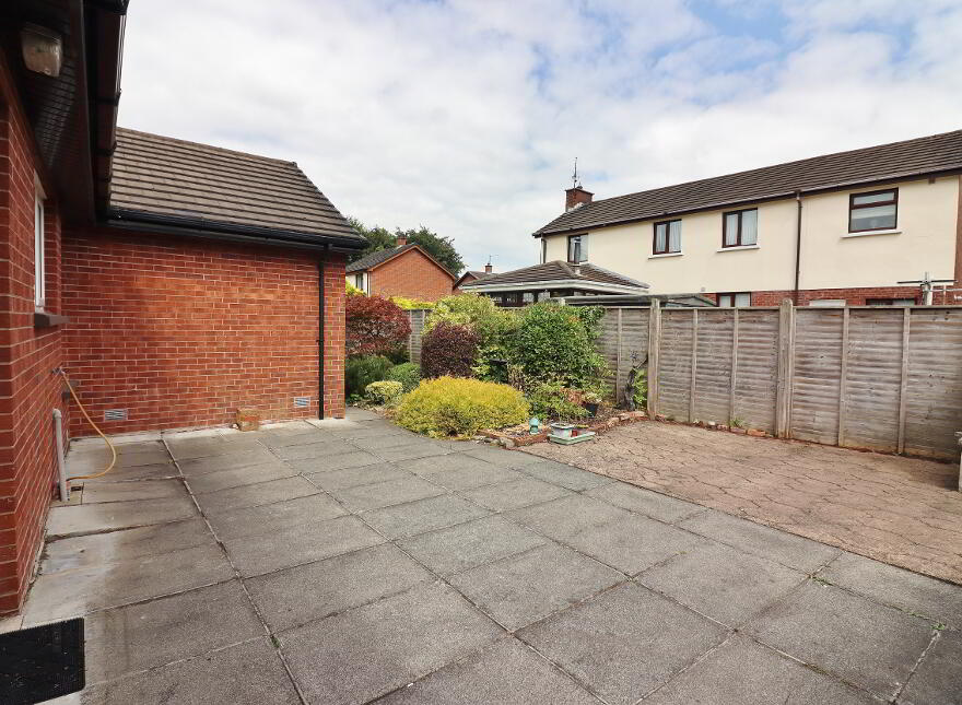 1 Brett Park, Lurgan, BT66 6HH