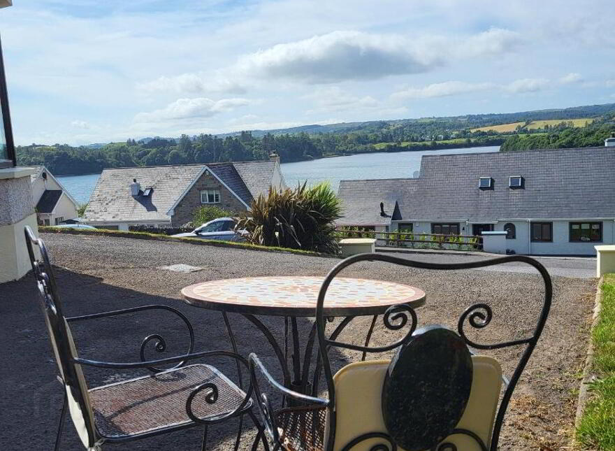 "Sea View", 16 Tullaghcullion, Donegal Town, F94E2X4