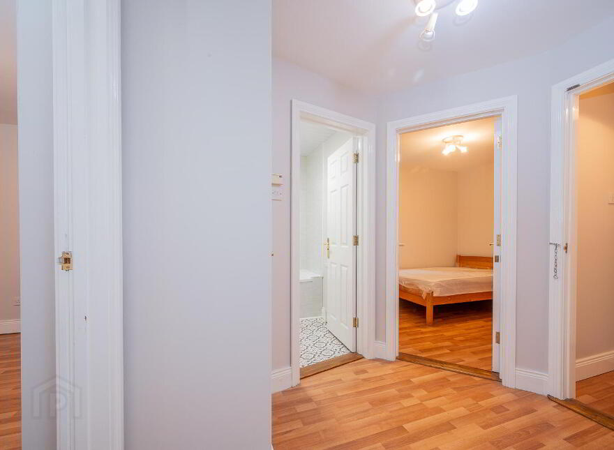 Apt 4, 85 Eglantine Avenue, Belfast, BT9 6EW