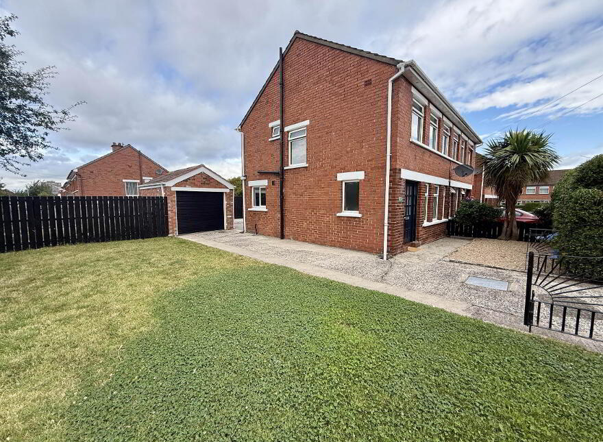 7 Merok Park, Cregagh, Belfast, BT6 9LT