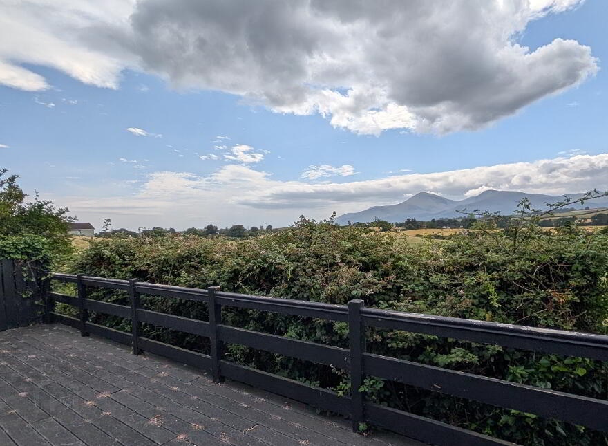 11 Castleglen Way, Dundrum, BT33 0WN