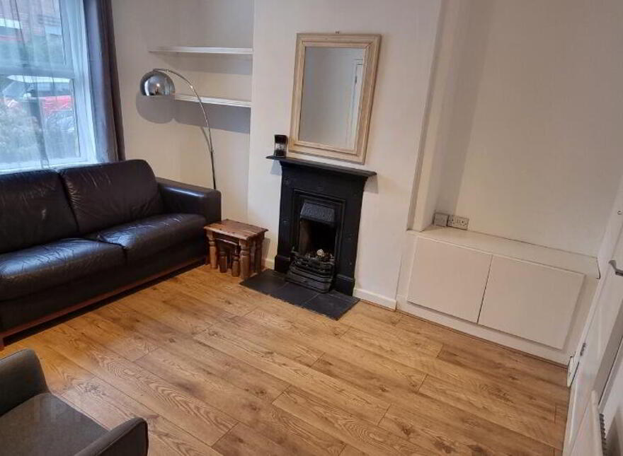 28 Ashley Drive, Belfast, BT9 7BE