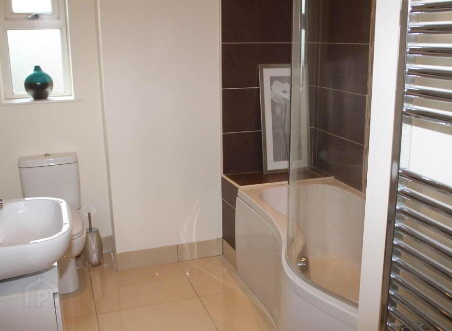 Apt 3 Holly Hall, 3a Green Road, Belfast, BT5 6JA