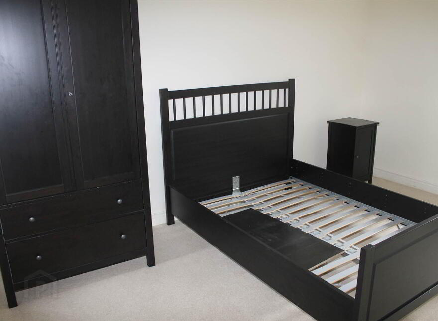 Apt 3 Holly Hall, 3a Green Road, Belfast, BT5 6JA