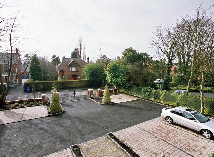 Apt 3 Holly Hall, 3a Green Road, Belfast, BT5 6JA