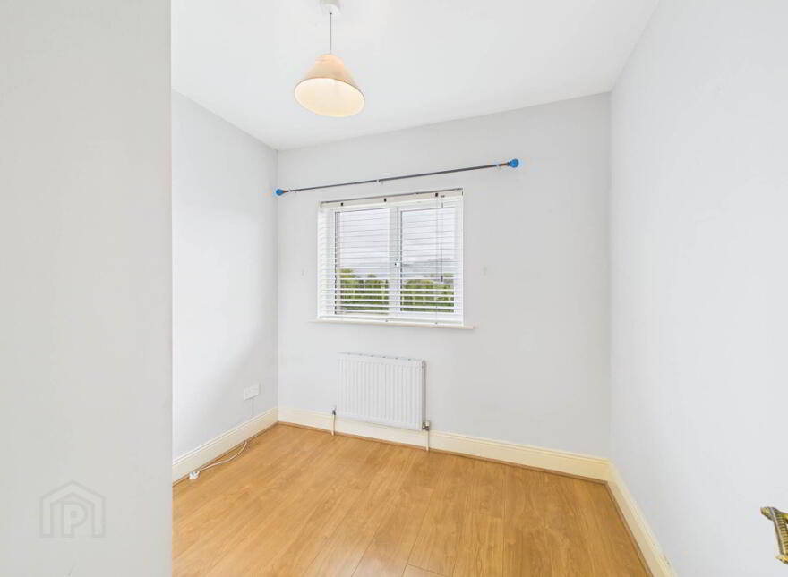 9 Orchard Crescent, Carrick-On-Suir, E32H102
