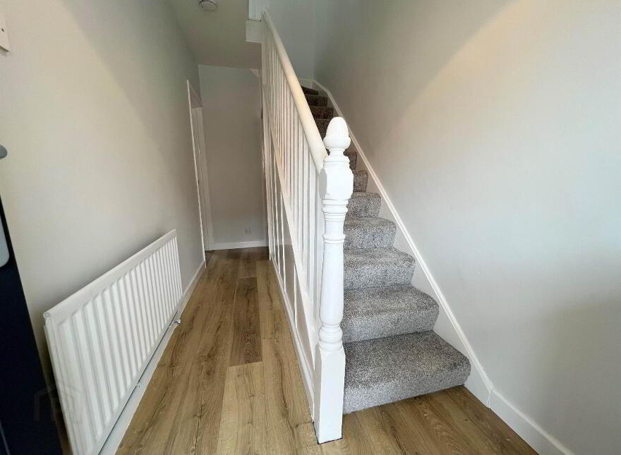 81 Loopland Drive, Belfast, BT6 9DW